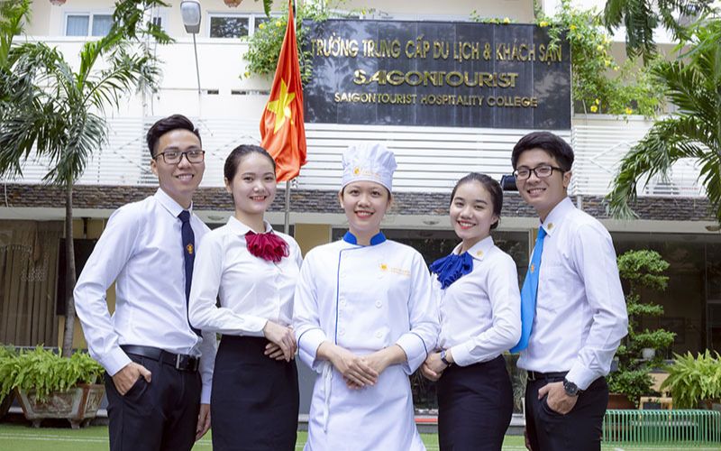 Trường đào tạo nghề bếp Saigontourist