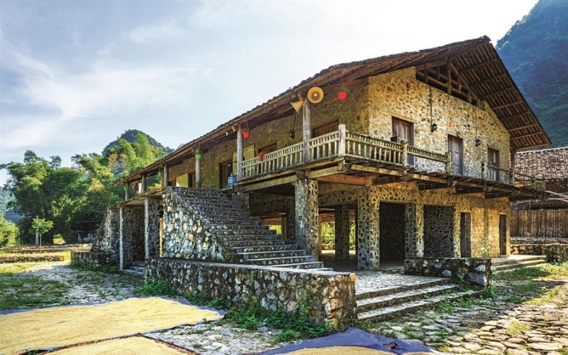 Làng đá cổ Khuổi Ky