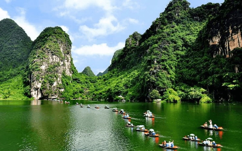 Lịch trình phượt Ninh Bình 2 ngày 1 đêm
