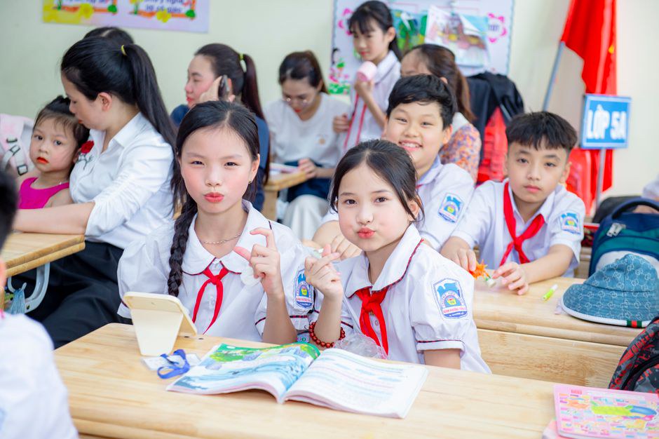 Bài tập và trò chơi toán tư duy giúp trẻ học không áp lực Bài tập và trò chơi toán tư duy giúp trẻ học không áp lực